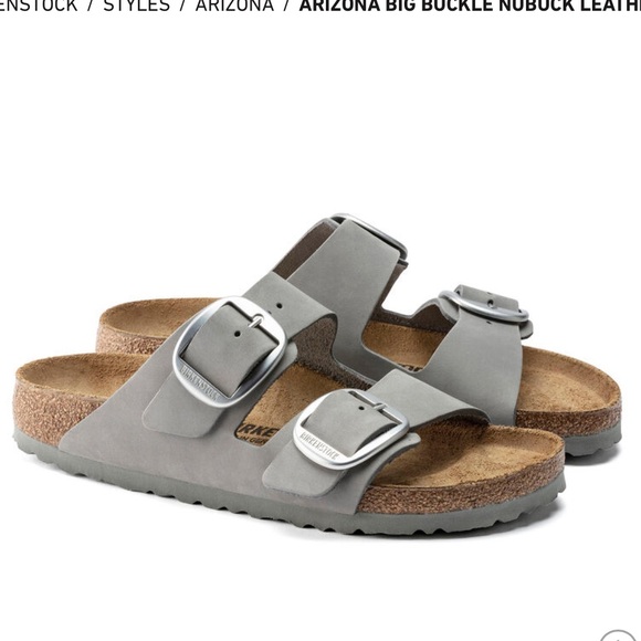 Arizona Big Buckle
Nubuck Leather
Dove Gray women size 36 US 6 - Picture 3 of 16